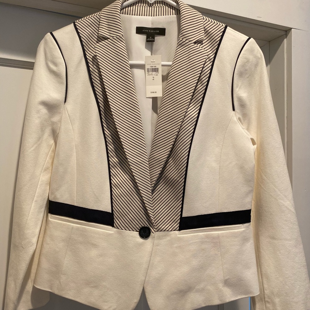 Brand new Ann Taylor white blazer